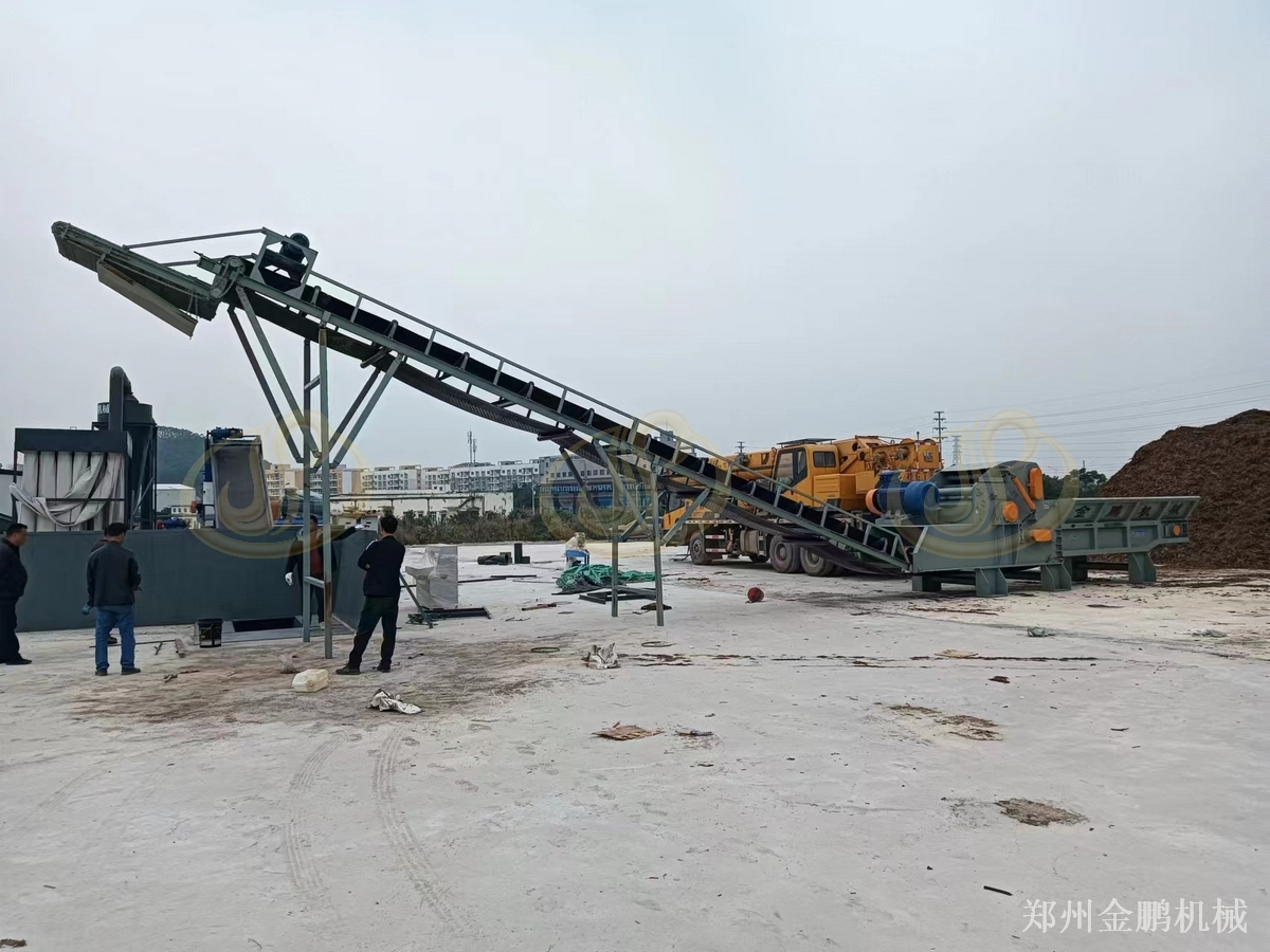 郑州金鹏木材破碎机在生物质燃料预粉碎处理中的工程应用