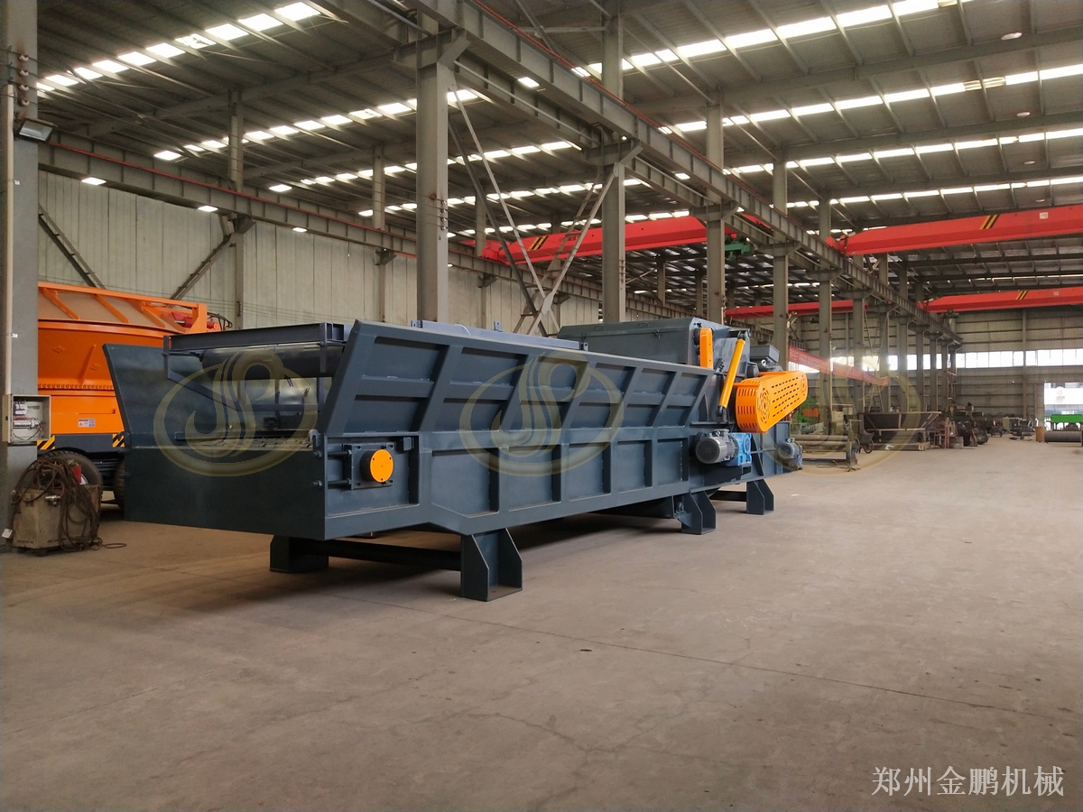 郑州金鹏大型综合木材破碎机处理大批量废旧木材