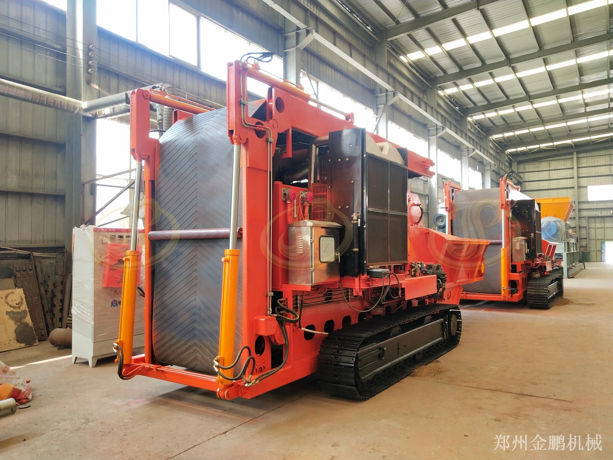 林场树枝就地破碎减容：郑州金鹏移动式木材粉碎机作业说明